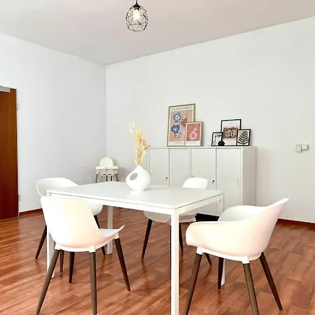 Stylisches Loft-apartment In Der Stadtmitte - Paul - Apartment