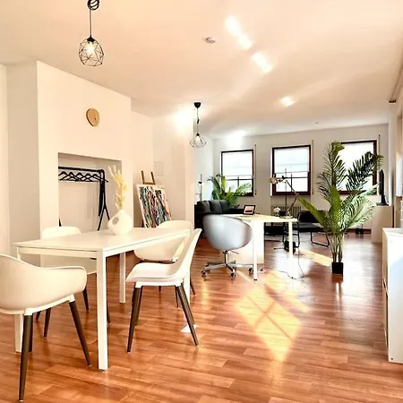 Stylisches Loft-apartment In Der Stadtmitte - Paul - Apartment *